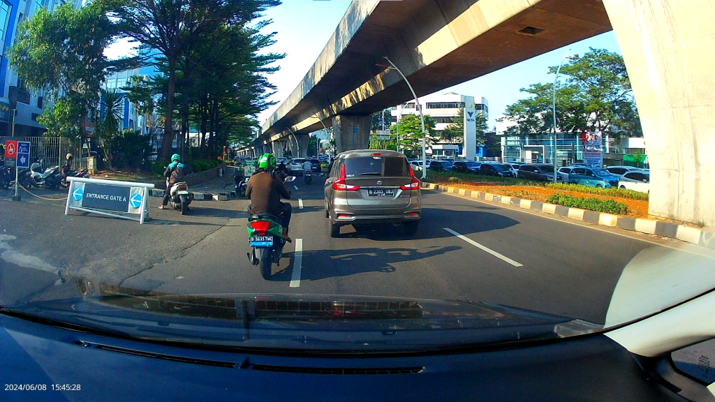 manfaat dashcam dual kamera